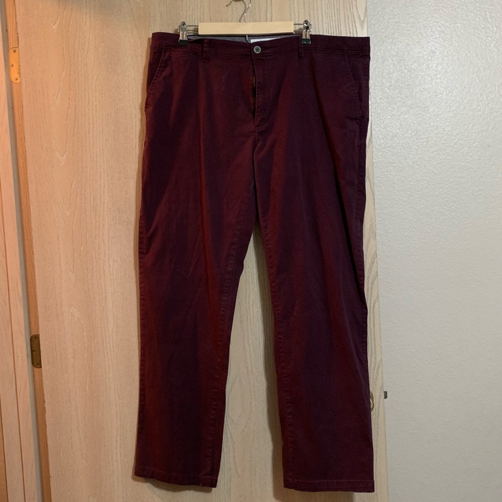 Men’s 40X34 Burgundy Chino Pants